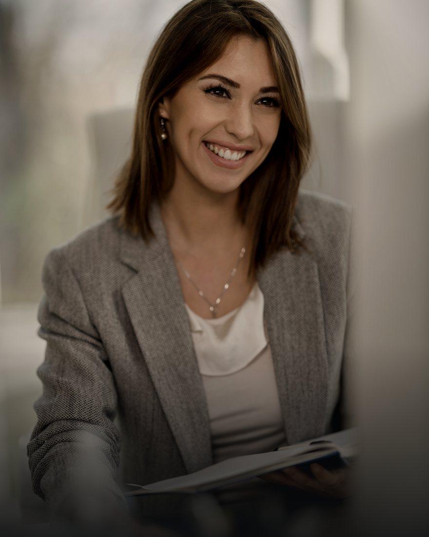 Mayara Soutto, Gerente de Negócios da Livex.